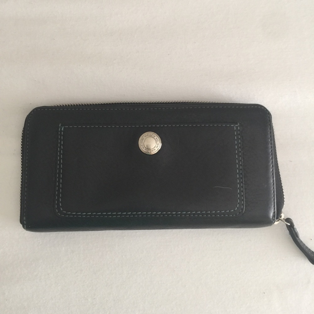 Like new Coach wallet