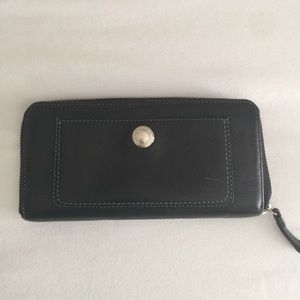 Like new Coach wallet