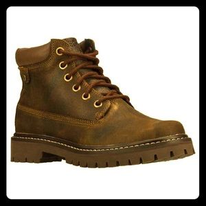 Cute Chestnut Boots Big Bolt Authentics