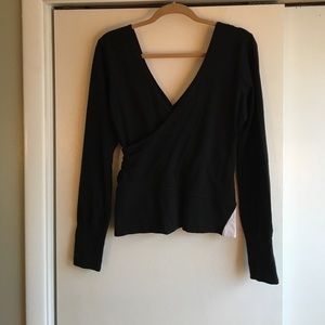 Cute vintage Lululemon long-sleeved top, size 8/10