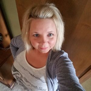 Meet your Posher, Rhonda