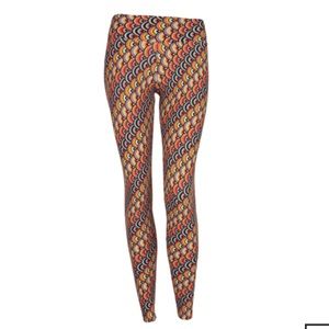 Liquido Long Leggings in Rainbow Peacock.