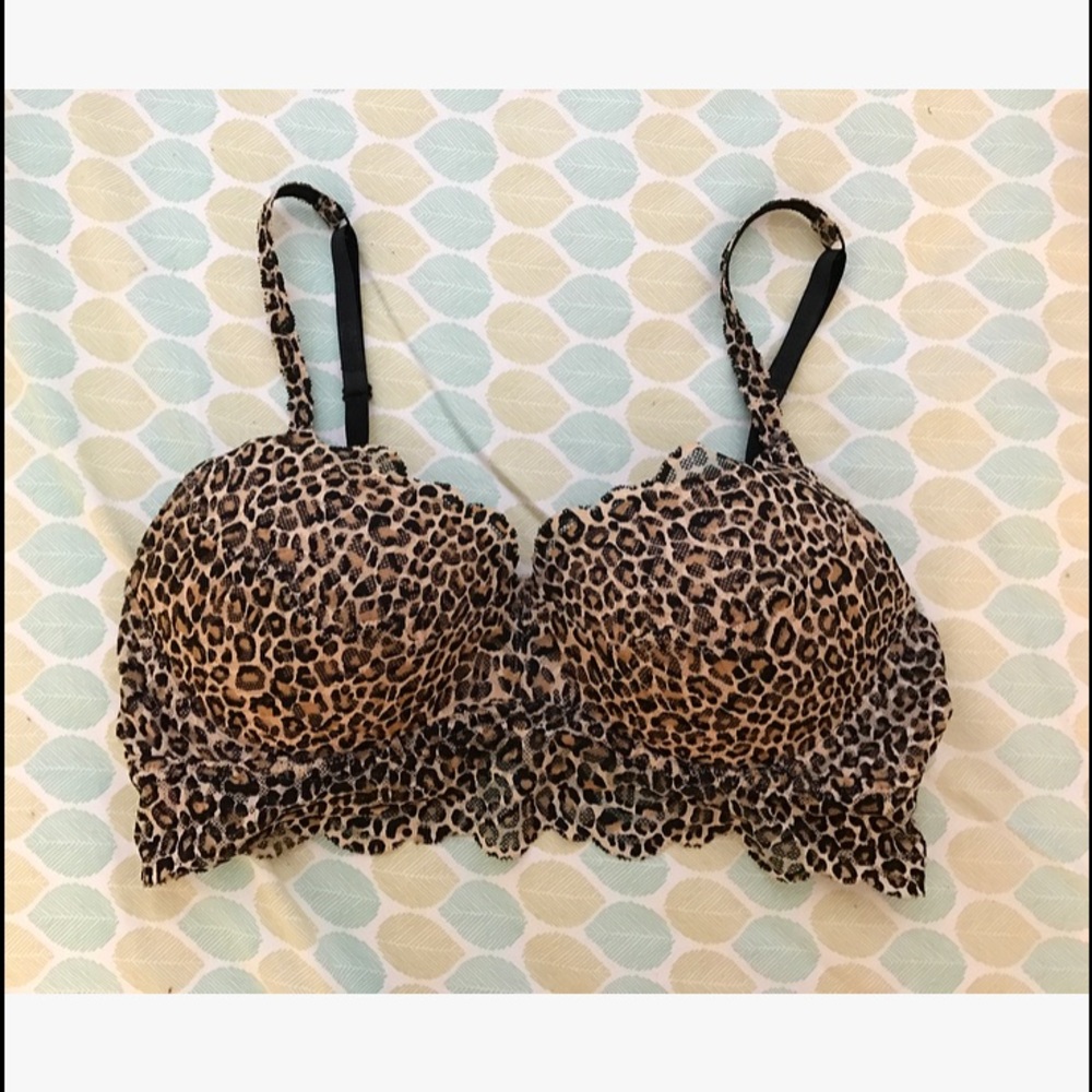 Victoria's Secret Leopard Push-Up Bralette size M