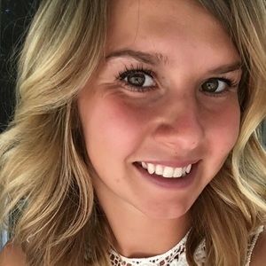 Meet your Posher, Hailey