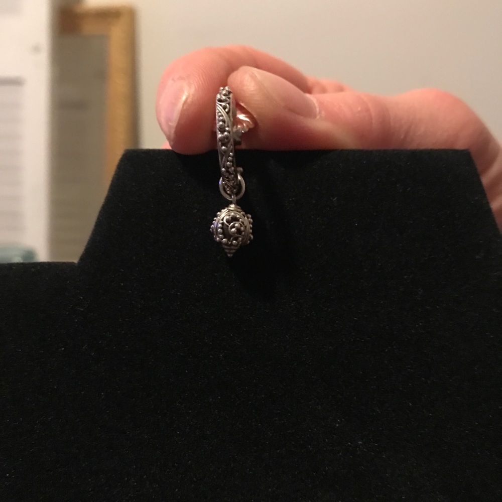 Beautiful Lois Hill sterling silver