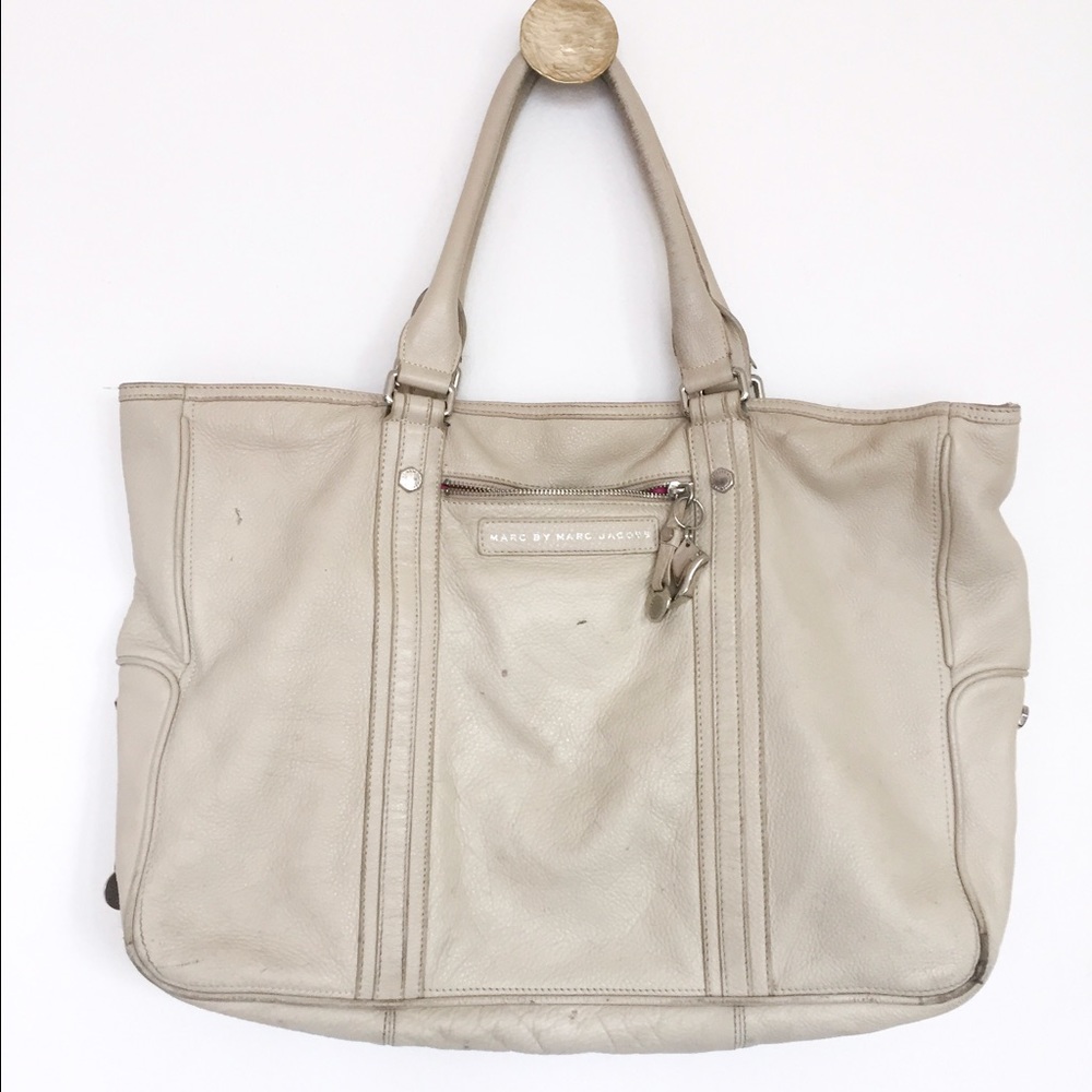 Marc by Marc Jacobs cream pebbled leather handbag