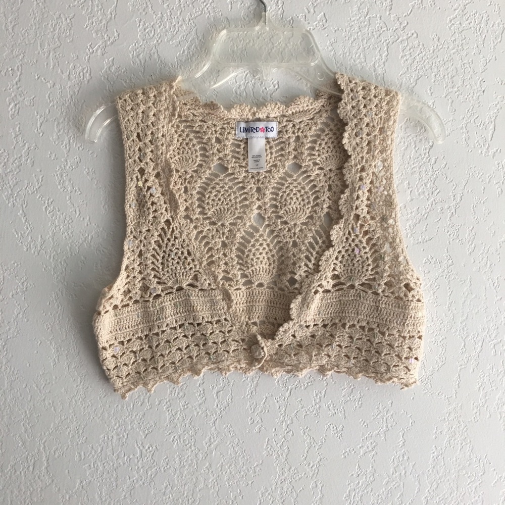 Cute crochet crop top with sequence