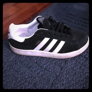Boys Size 4 Adidas Campus