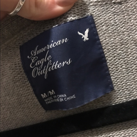 American Eagle Cardigan, size medium - Picture 2 of 2