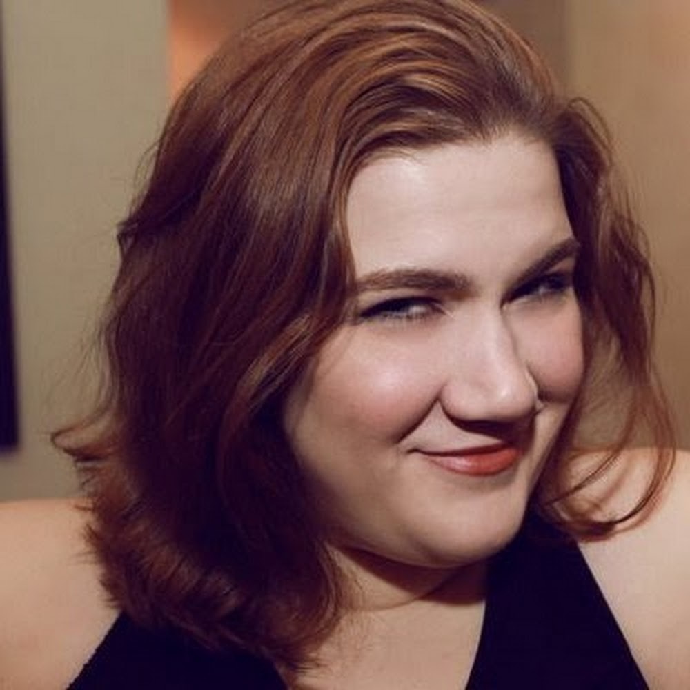Meet your Posher, Carrie