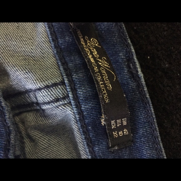 Jeans - Picture 2 of 3