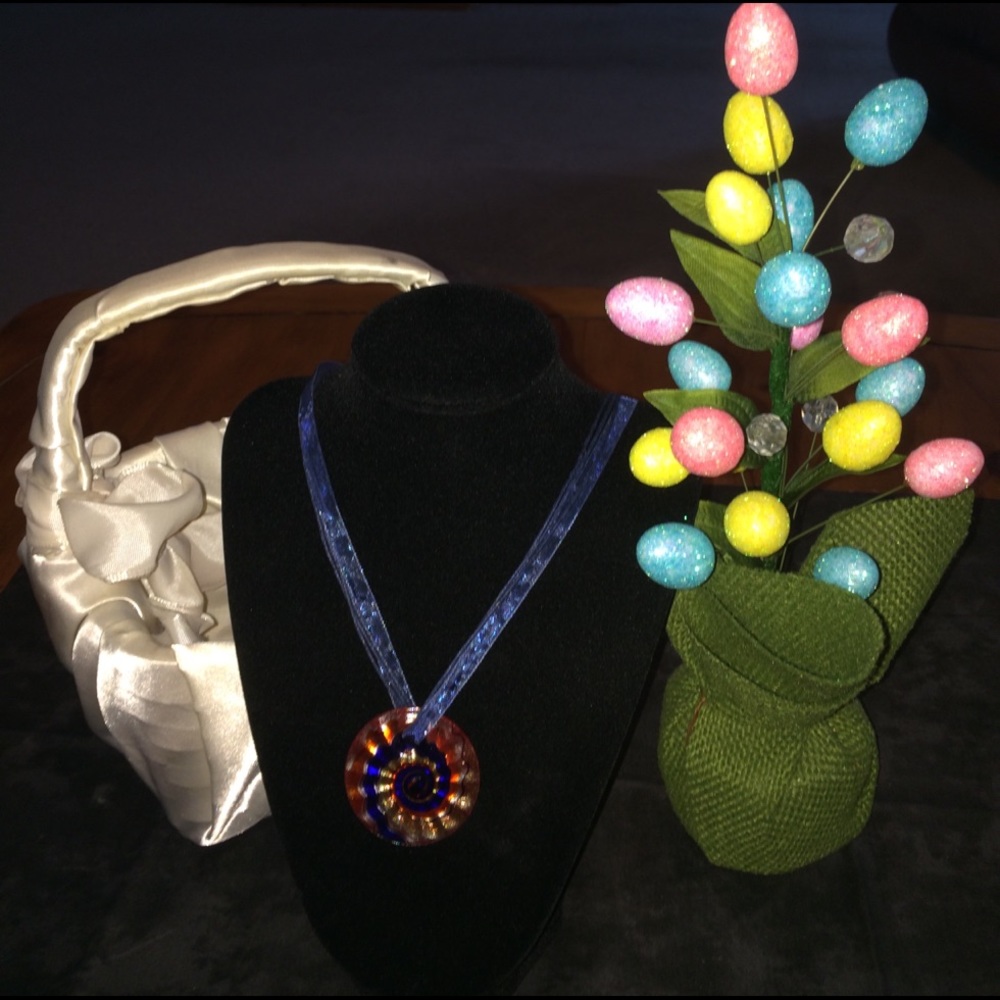 Adjustable Ribbon Necklace w/ Round Glass Pendant