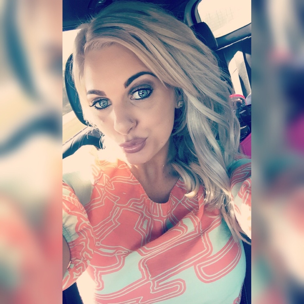 Meet your Posher, Lindsey