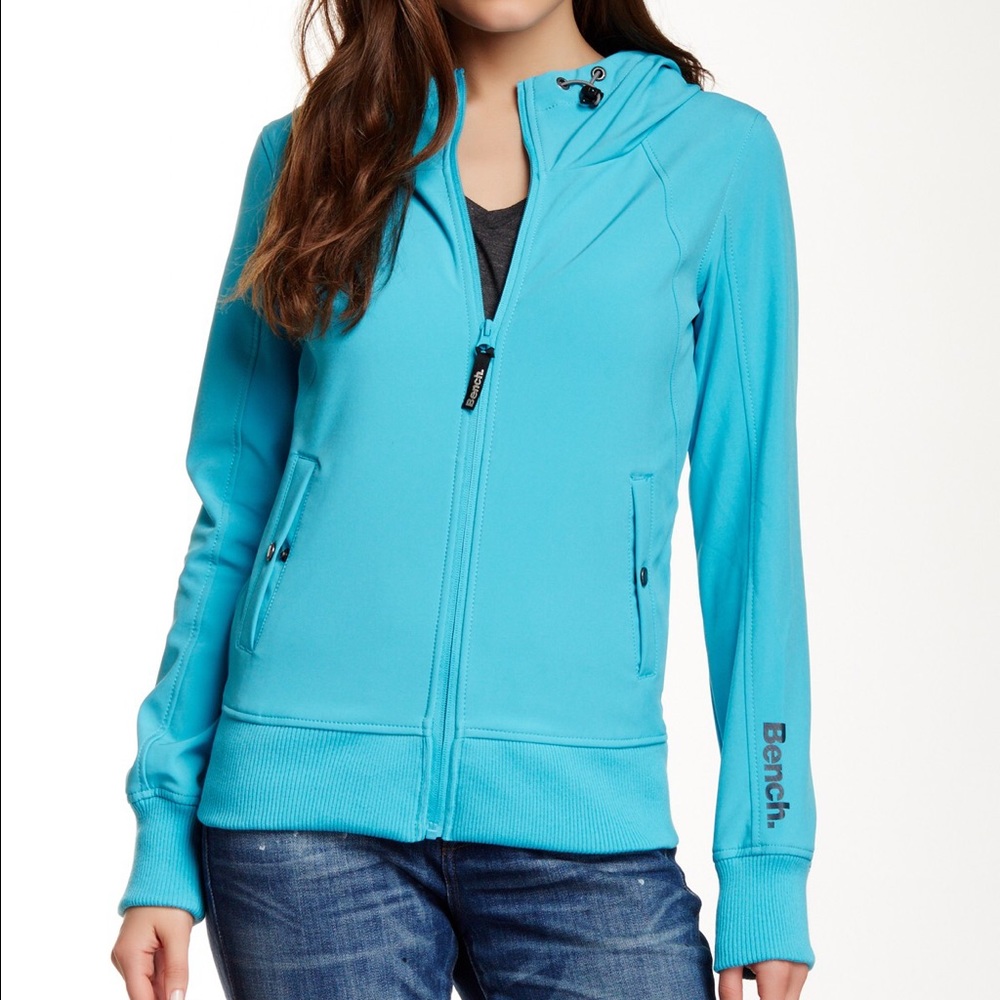 [Bench.] Garlick Short Softshell Jacket - Xs