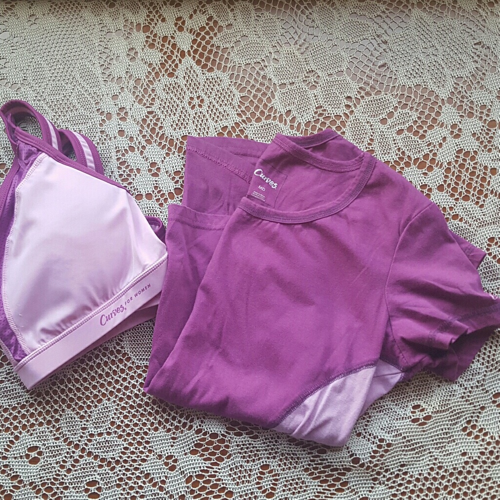 Curves for Women active tee