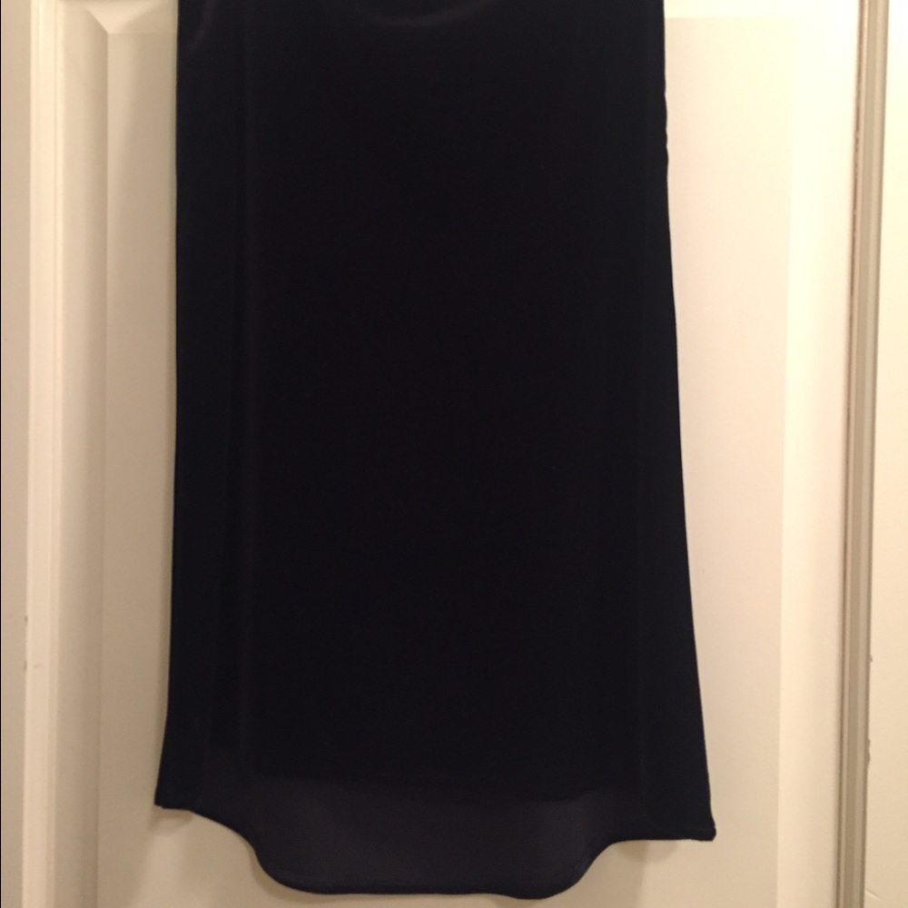 Motivi black velour skirt in like-new condition