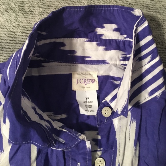 J crew xs patterned button down - Picture 2 of 2