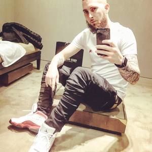 Meet your Posher, Wes