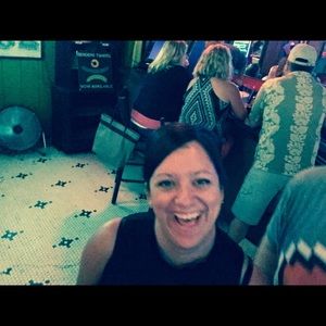 Meet your Posher, Jennifer