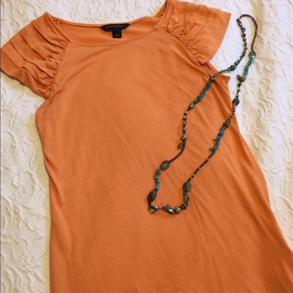 🍁💋 Banana Republic Top