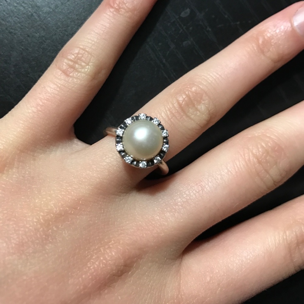 Pandora Ring