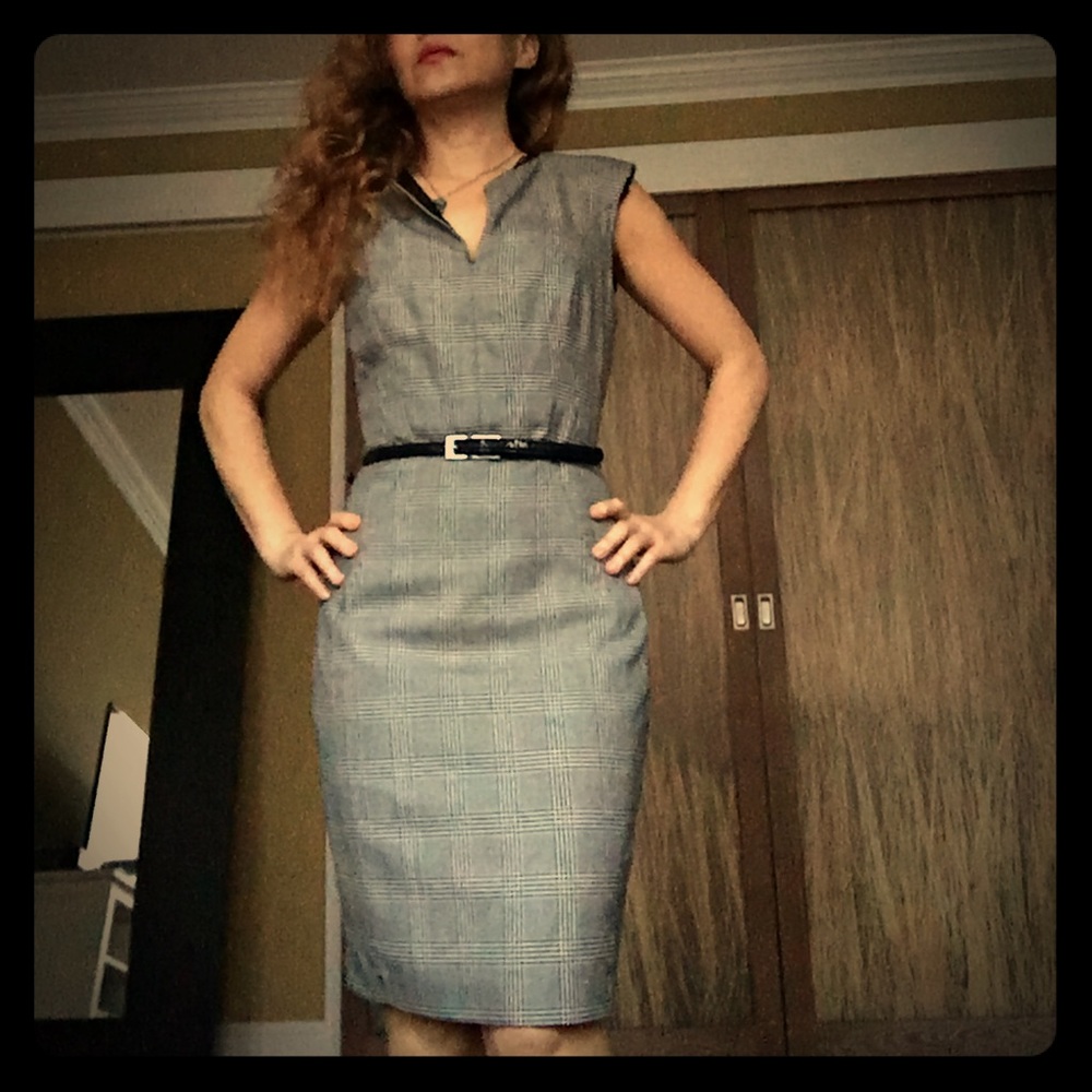 Classic Hountoot Print Midi Dress