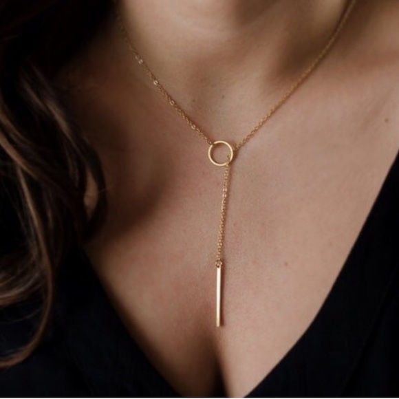 Brandy Melville Jewelry - Gold Bar and Circle Necklace