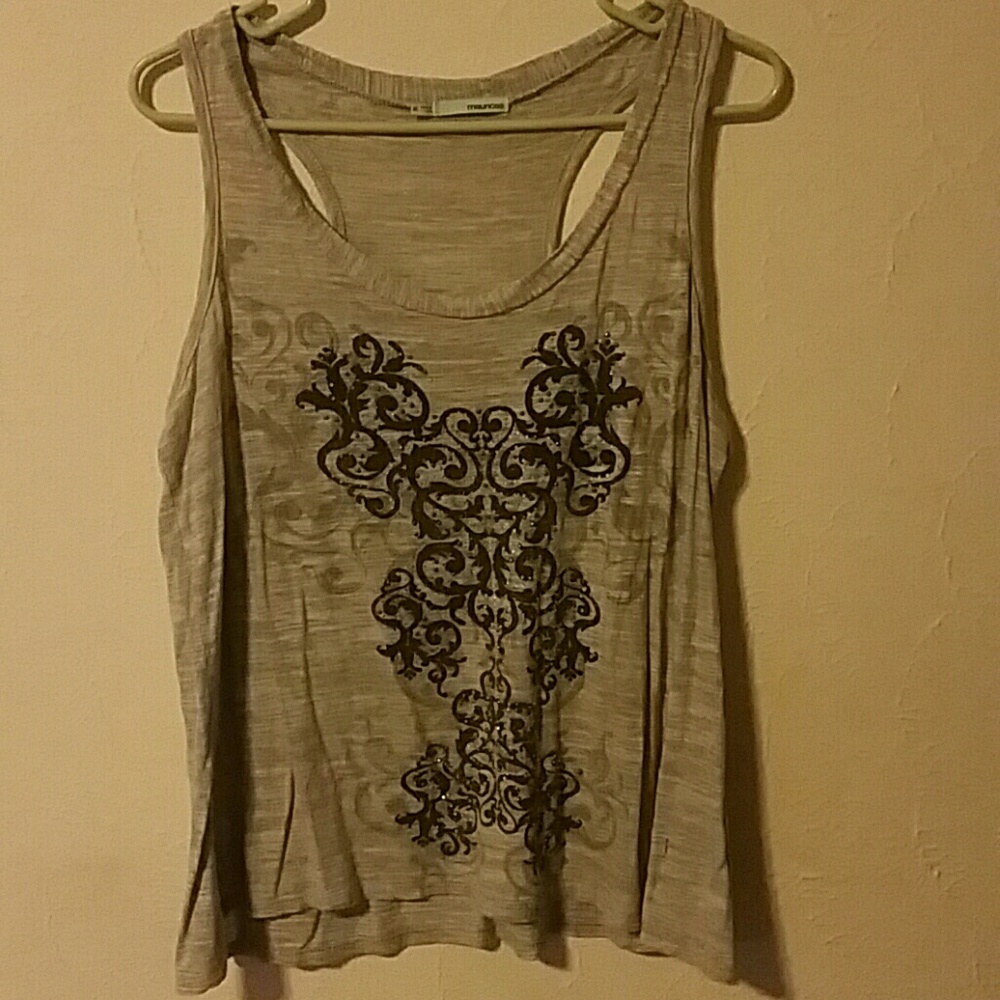 Maurices XL tank