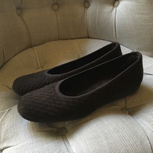 Stuart Weitzman Nicnic Brown Ultrasuede Shoes