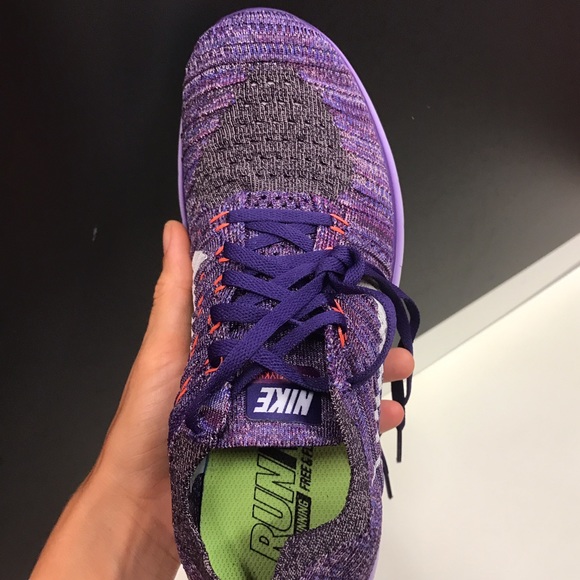 Purple Flyknit very comfy - Picture 6 of 8