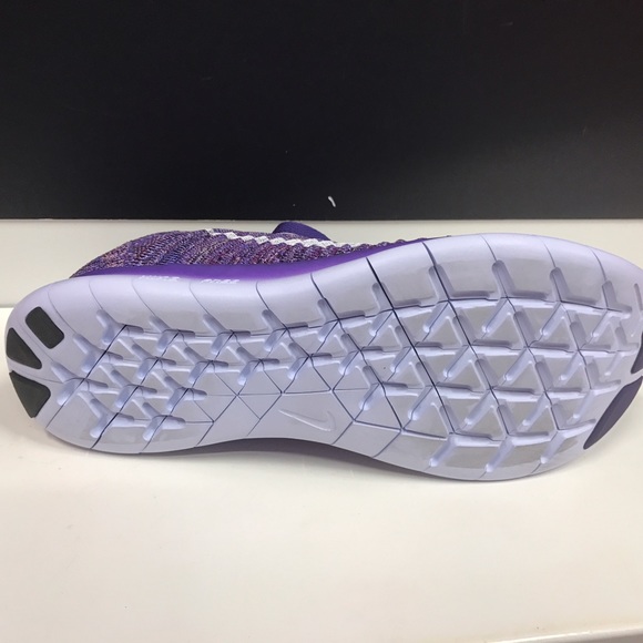 Purple Flyknit very comfy - Picture 7 of 8