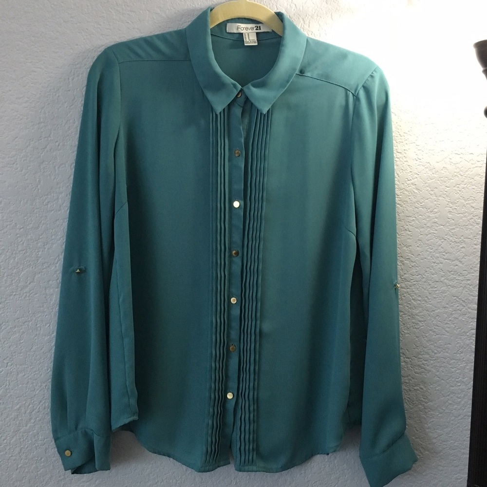 Long sleeve button down