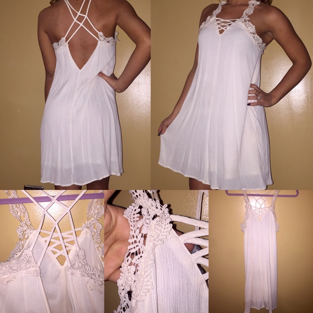 ❌SOLD❌ Coco and Jameison Dress