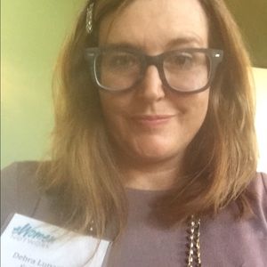 Meet your Posher, Debra