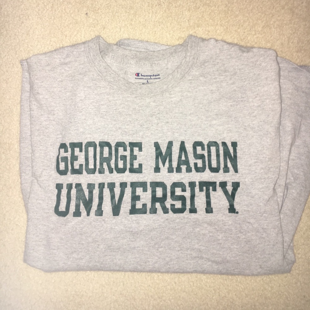 Oversized GMU t shirt