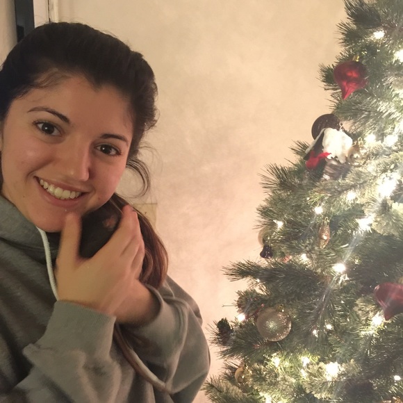 Meet your Posher, Samantha - Picture 1 of 1