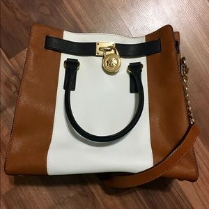 🔥CLOSET CLOSING🔥Michael Kors Large Hamilton Bag