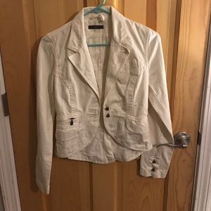 Adorable cream blazer with embroidered detail