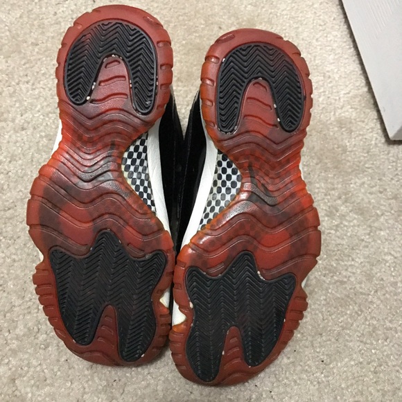 Air Jordan 11\'s OG\'s main image 3