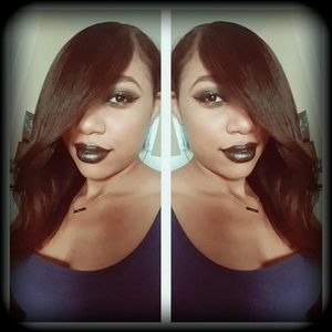 Meet your Posher, Bee