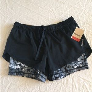 Reebok work out/running shorts. Size M NWT