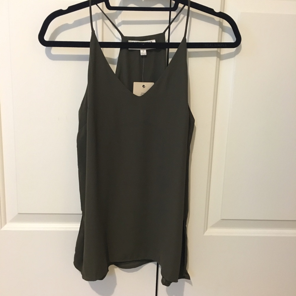 Army green / olive strappy racer back cami. Nwt
