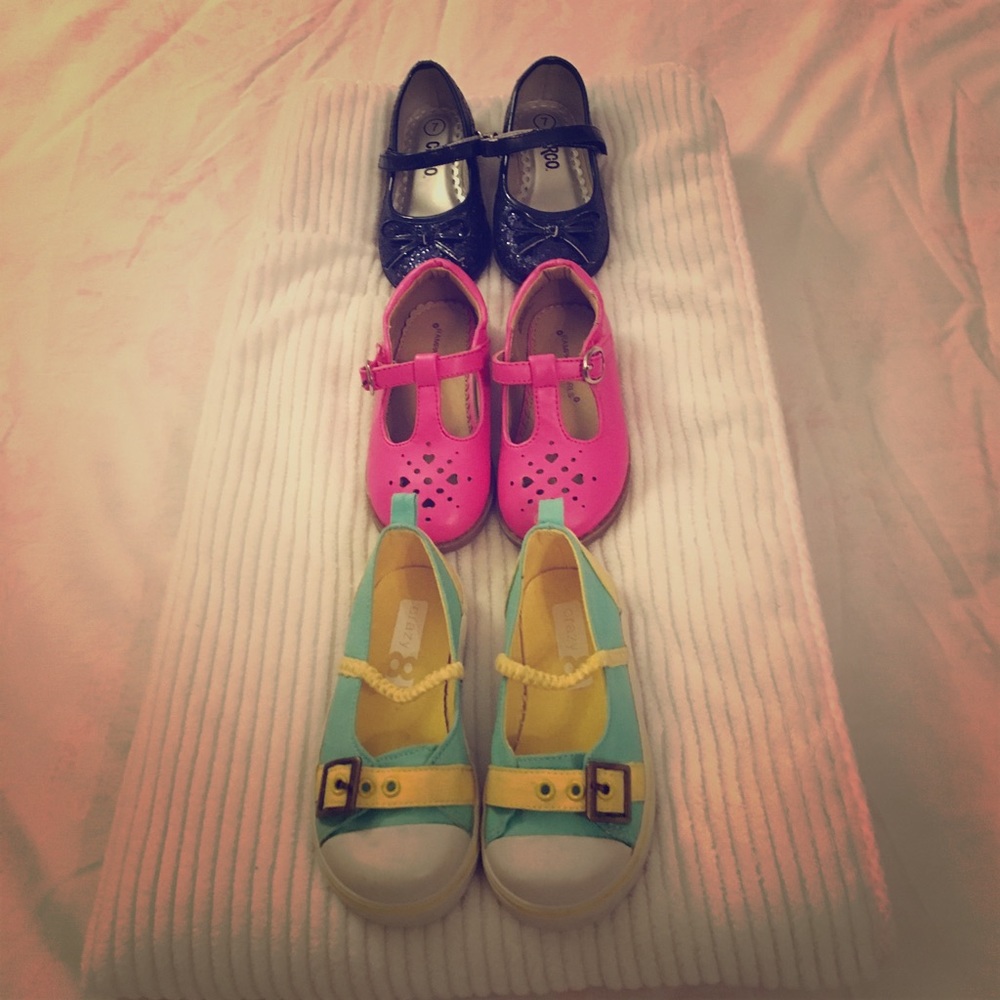💖Lot of little girl shoes OR $7 each!! Size 7