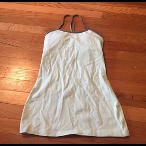 Lululemon workout top