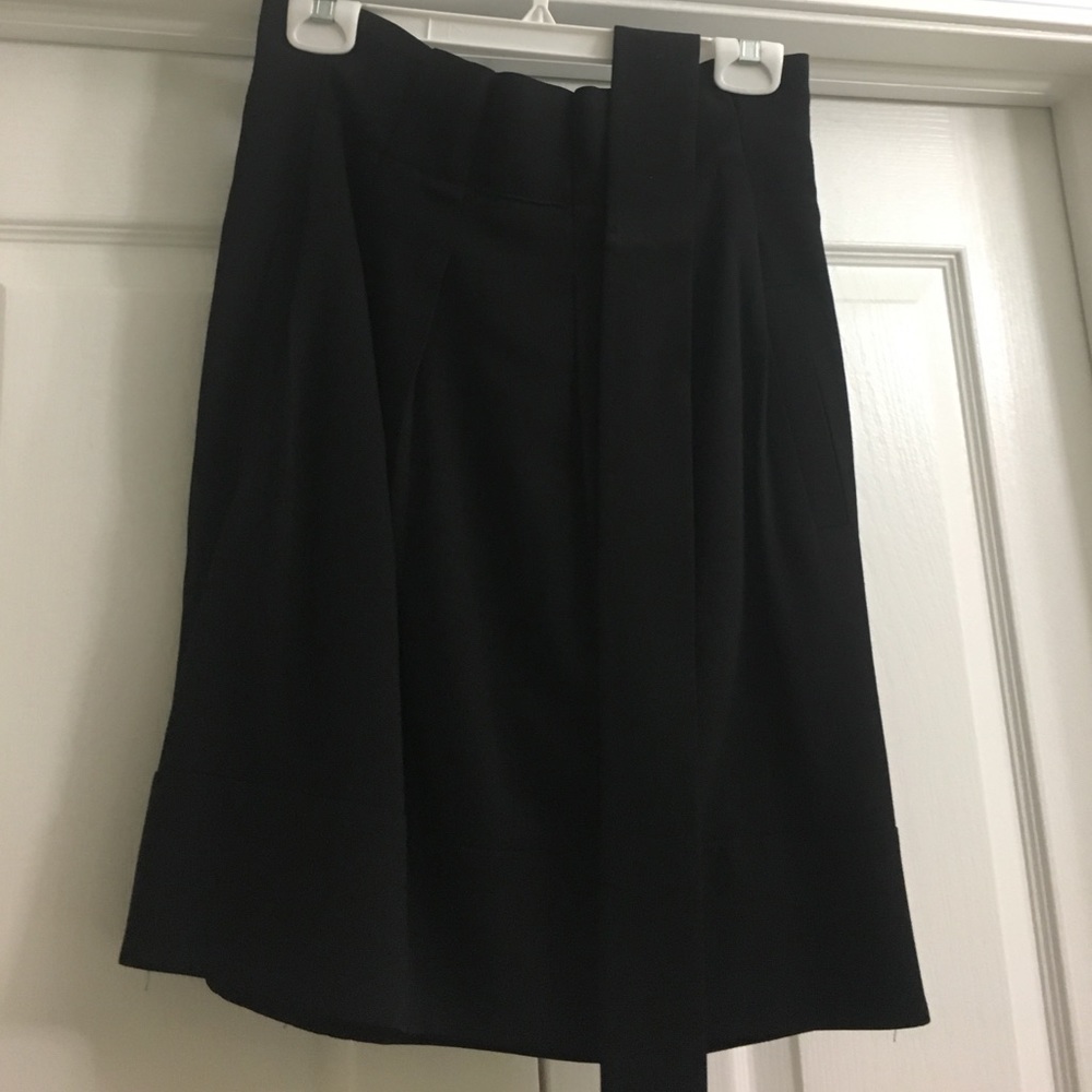 BCBG high waist skirt