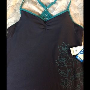 Active Old Navy NWT Workout Top