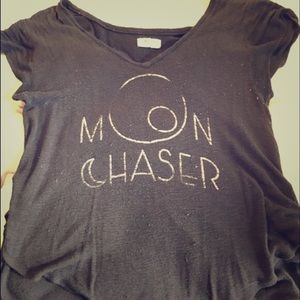 Hollister, medium tailed shirt