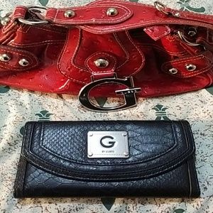 Small guess bag with black wallet