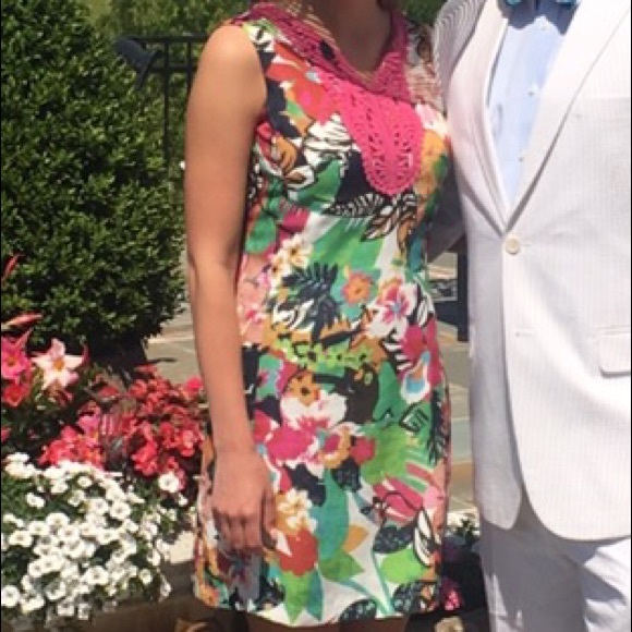 Floral spring dress - Picture 2 of 2