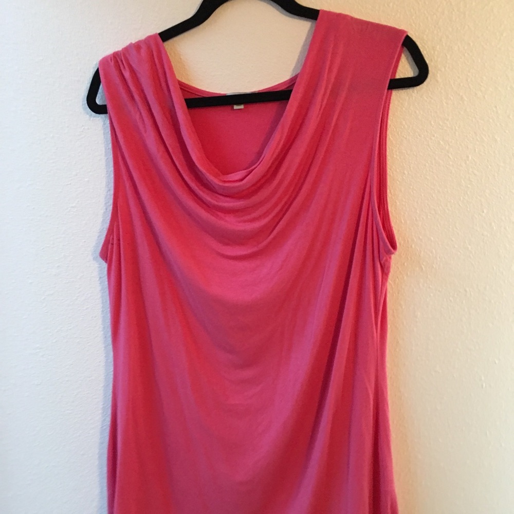 Scoop neck tank